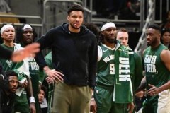 火箭队新赛季：杜兰特缺席，年轻球员担纲，前景挑战并存