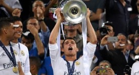 蒂亚戈加盟巴塞罗那，担任弗里克助理教练助力球队