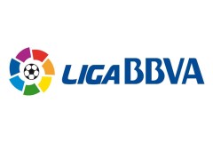 球队三巨头携手维尼修斯，阿隆索战术助力足球盛宴胜利